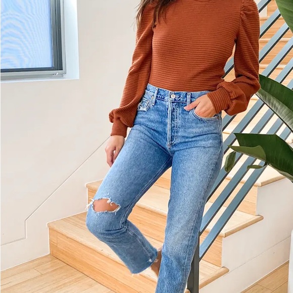Lulu's Rust Ribbed Puff Sleeve Blouse - Picture 3 of 13